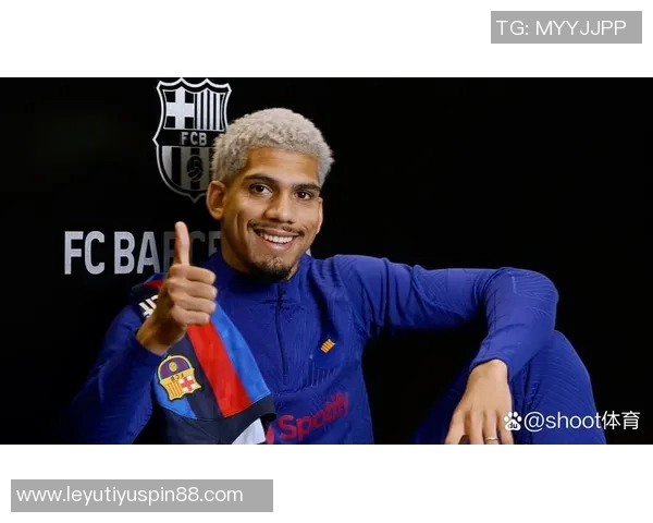 巴萨备战周末联赛加维阿劳霍奥尔莫缺席训练引关注