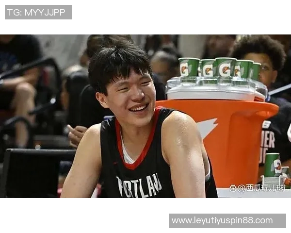 开拓者球迷热议杨瀚森下放决定期待他归来后成小约基奇 开拓者球迷热议杨瀚森下放决定期待他归来后成小约基奇