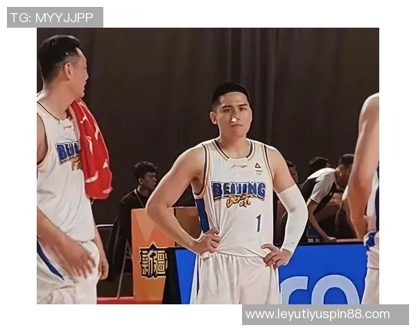北京外援贝利杰曼强势追分周琦陈盈骏接连犯规送分局势紧张